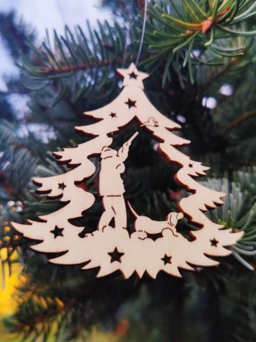 Julepynt med jagtmotiv - Jægere med hund på jagt i juletræet